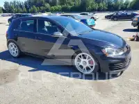 2016 Volkswagen GTI фото