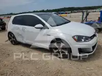 2016 Volkswagen GTI фото