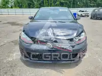 2016 Volkswagen GTI фото