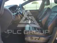 2016 Volkswagen GTI фото