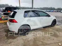 2016 Volkswagen GTI фото