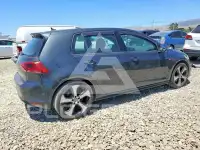 2016 Volkswagen GTI фото