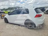 2016 Volkswagen GTI фото