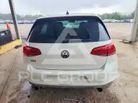 2016 Volkswagen GTI фото