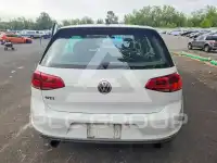 2016 Volkswagen GTI фото