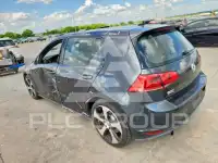 2016 Volkswagen GTI фото