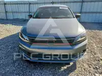2016 Volkswagen Jetta фото