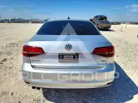 2016 Volkswagen Jetta фото