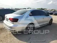 2016 Volkswagen Jetta photo