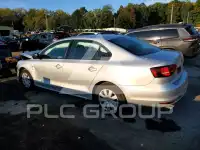 2016 Volkswagen Jetta фото