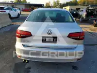 2016 Volkswagen Jetta фото