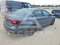 2016 Volkswagen Jetta photo
