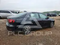 2016 Volkswagen Jetta photo