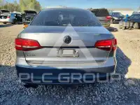 2016 Volkswagen Jetta фото
