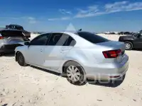 2016 Volkswagen Jetta фото