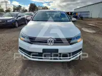 2016 Volkswagen Jetta photo