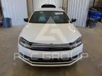2016 Volkswagen Jetta фото