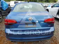 2016 Volkswagen Jetta фото