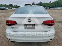 2016 Volkswagen Jetta фото