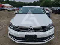 2016 Volkswagen Jetta фото