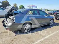 2016 Volkswagen Jetta фото