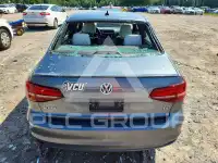 2016 Volkswagen Jetta photo
