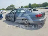 2016 Volkswagen Jetta photo
