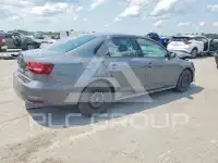 2016 Volkswagen Jetta фото