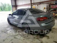 2016 Volkswagen Jetta фото