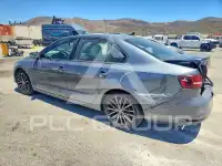 2016 Volkswagen Jetta photo