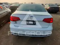 2016 Volkswagen Jetta фото