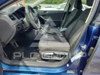 2016 Volkswagen Jetta photo