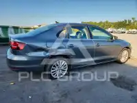 2016 Volkswagen Jetta photo