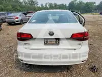 2016 Volkswagen Jetta фото