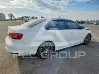 2016 Volkswagen Jetta photo