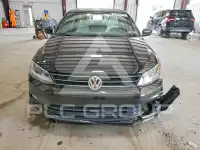 2016 Volkswagen Jetta фото