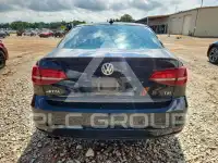 2016 Volkswagen Jetta фото