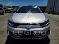 2016 Volkswagen Jetta фото