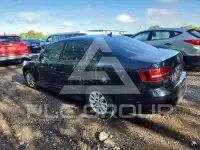 2016 Volkswagen Jetta фото