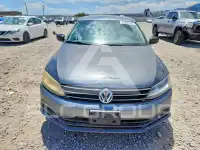 2016 Volkswagen Jetta фото