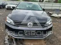 2016 Volkswagen Jetta фото