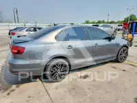 2016 Volkswagen Jetta photo