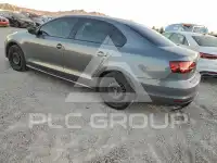 2016 Volkswagen Jetta фото
