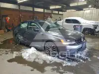 2016 Volkswagen Jetta photo