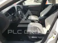 2016 Volkswagen Jetta фото