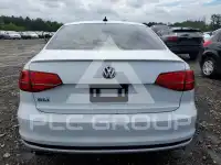 2016 Volkswagen Jetta фото