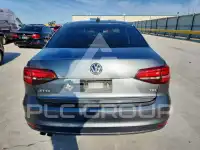 2016 Volkswagen Jetta фото