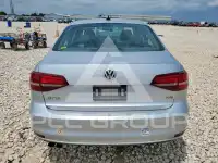 2016 Volkswagen Jetta фото