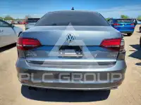 2016 Volkswagen Jetta фото