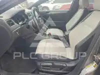 2016 Volkswagen Jetta photo